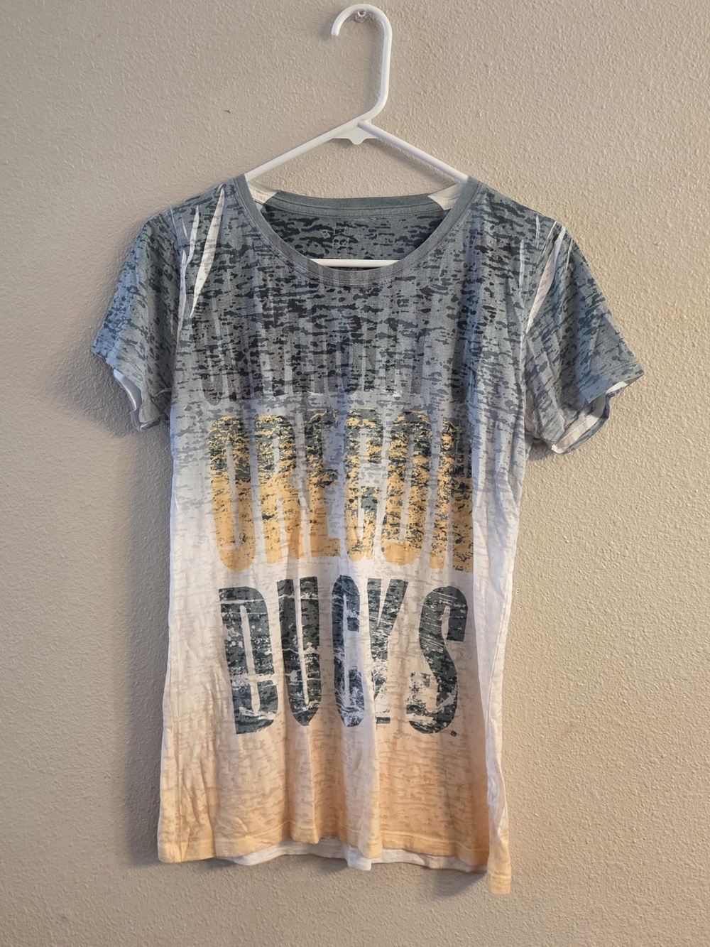 University Of Oregon Ducks Hombre Burn Out Graphic Tee